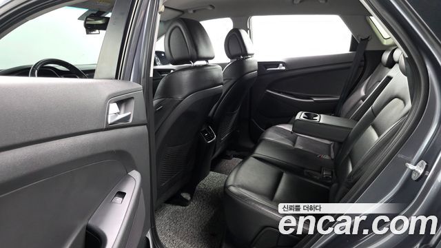 Hyundai Tucson Diesel 2.0 4WD Modern 2018 — фото 11