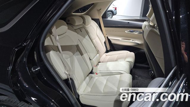 Genesis GV70 2.5T Gasoline 2WD 2022 — фото 11
