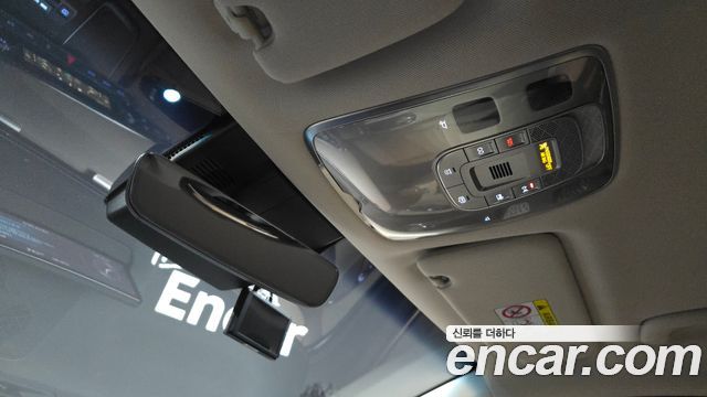 Genesis GV70 2.5T Gasoline 2WD 2022 — фото 20