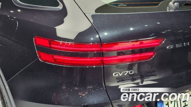 Genesis GV70 2.5T Gasoline 2WD 2022 — фото 23