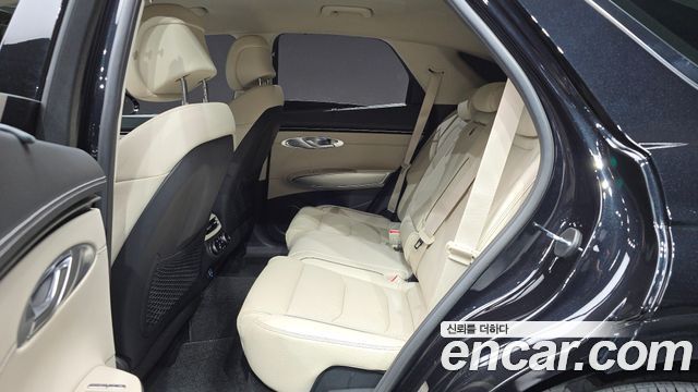 Genesis GV70 2.5T Gasoline 2WD 2022 — фото 26