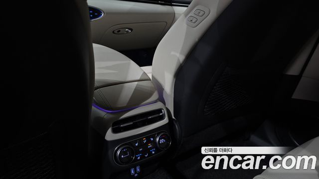 Genesis GV70 2.5T Gasoline 2WD 2022 — фото 33
