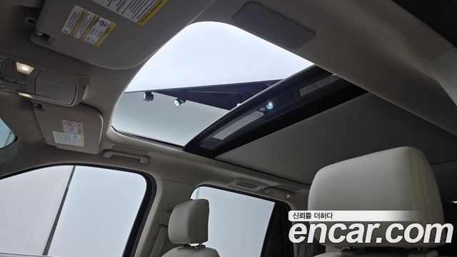 Ford Expedition Platinum 4WD 7Seater 2022 — фото 28