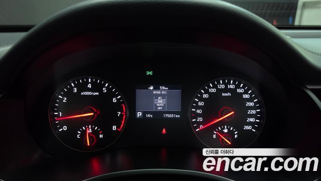 Kia K7 2.4 GDI Prestige 2017 — фото 8
