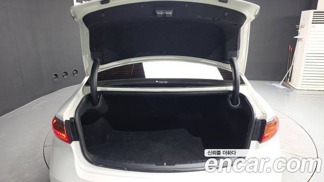 Kia K7 2.4 GDI Prestige 2017 — фото 20