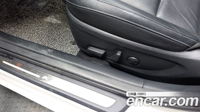 Kia K7 2.4 GDI Prestige 2017 — фото 32