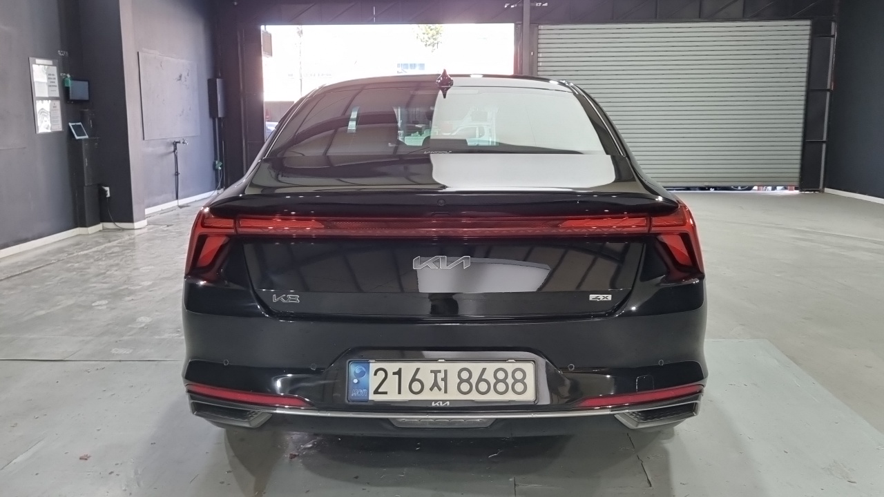 Kia K8 2.5 Gasoline 2WD Signature 2022 — фото 4