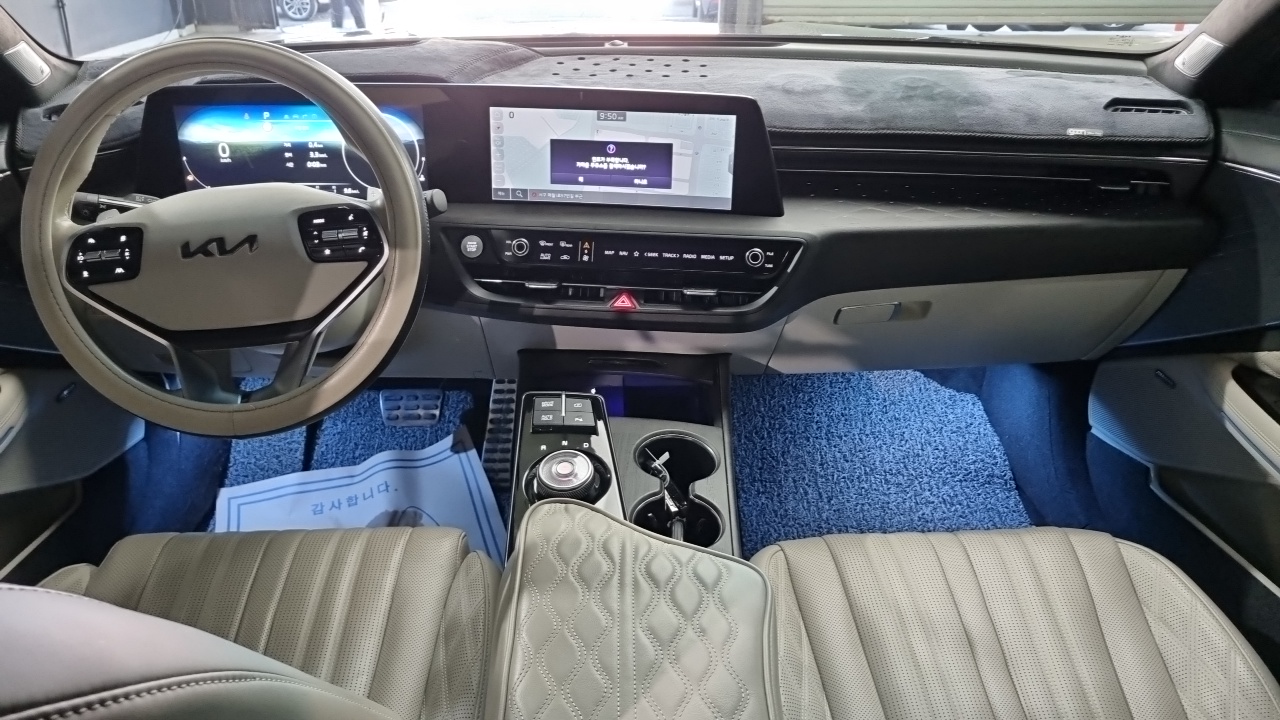 Kia K8 2.5 Gasoline 2WD Signature 2022 — фото 7