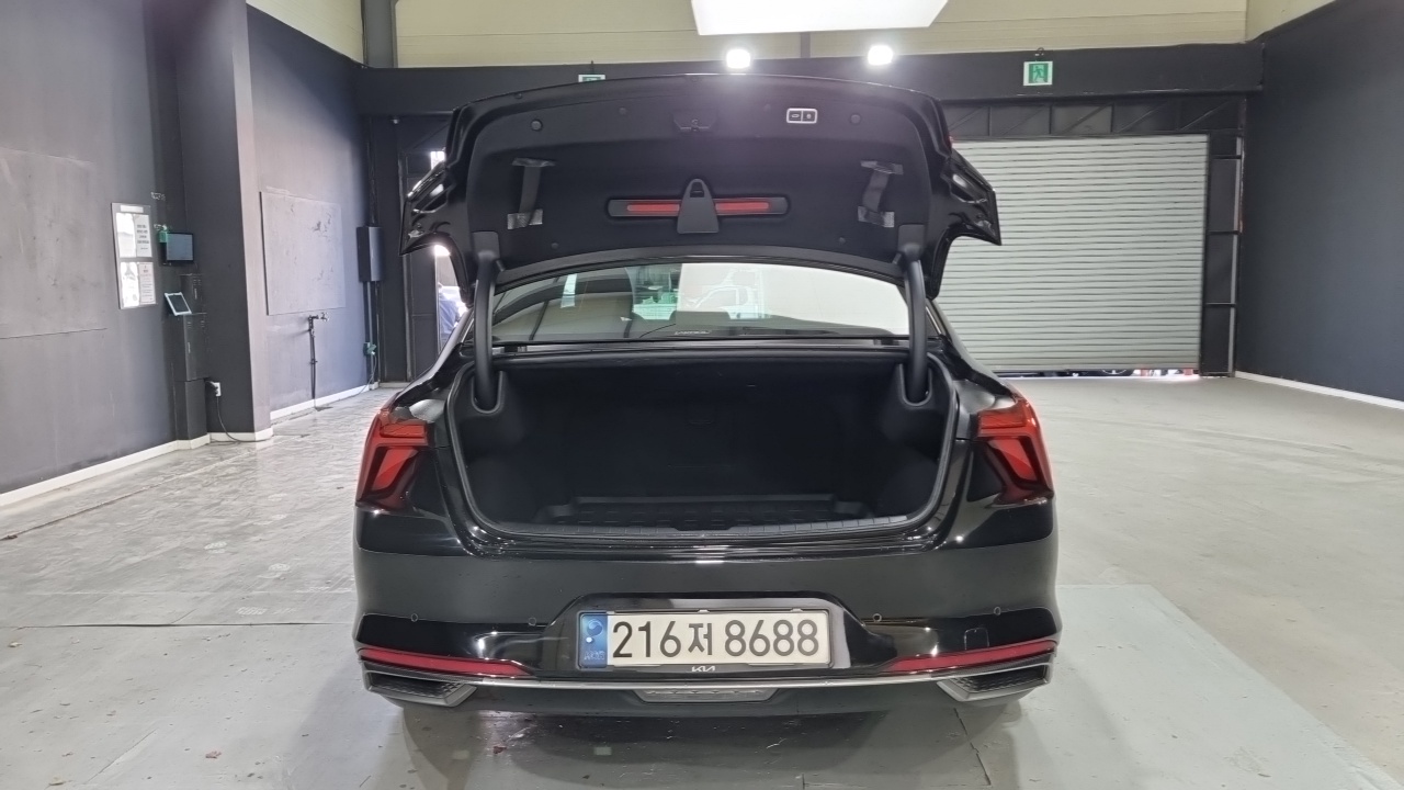 Kia K8 2.5 Gasoline 2WD Signature 2022 — фото 22