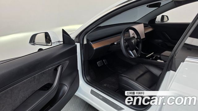 Tesla Model 3 Long Range AWD 2020 — фото 10