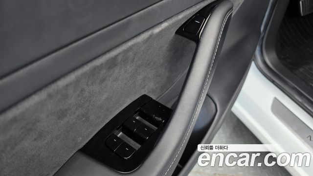 Tesla Model 3 Long Range AWD 2020 — фото 27
