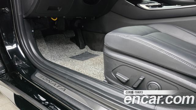 Hyundai Sonata (DN8) 2.0 Premium Plus 2023 — фото 17