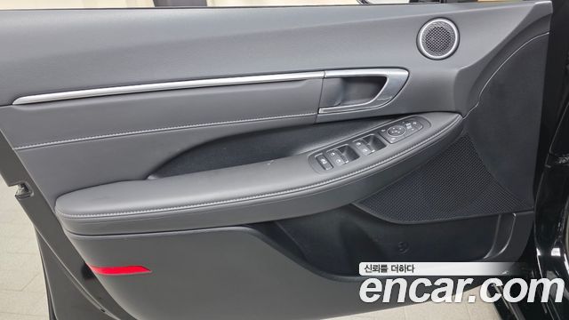 Hyundai Sonata (DN8) 2.0 Premium Plus 2023 — фото 24