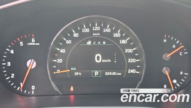 Kia Sorento Diesel 2.2 4WD Noblesse Special 2015 — фото 6
