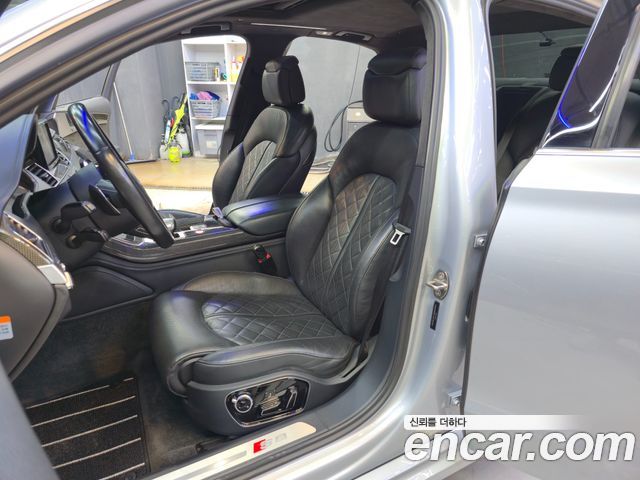Audi S8 4.0 TFSI quattro D4 2015 — фото 21
