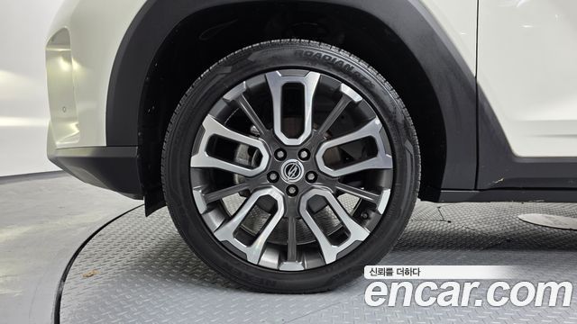 KG Mobility (SsangYong) Torres Gasoline 1.5 2WD T7 2023 — фото 5