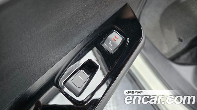 KG Mobility (SsangYong) Torres Gasoline 1.5 2WD T7 2023 — фото 17