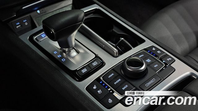 Genesis G80 3.3 GDI AWD Premium Luxury 2018 — фото 8