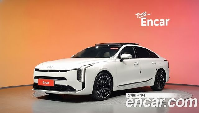 Kia K8 2.5 Gasoline 2WD Signature