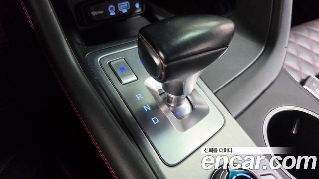 Genesis G70 2.0T AWD Sport Package 2018 — фото 9