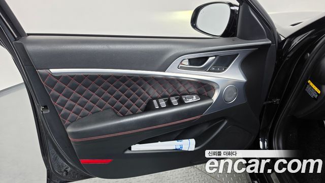 Genesis G70 2.0T AWD Sport Package 2018 — фото 24