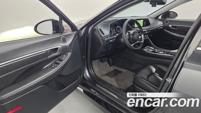 Hyundai Sonata (DN8) 2.0 Premium Plus 2023 — фото 10