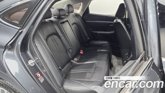 Hyundai Sonata (DN8) 2.0 Premium Plus 2023 — фото 12