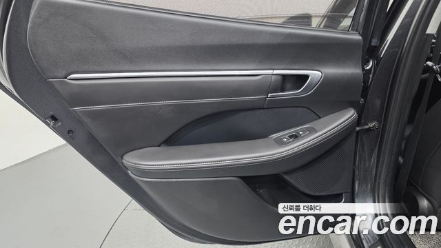 Hyundai Sonata (DN8) 2.0 Premium Plus 2023 — фото 25