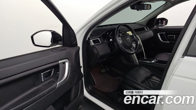Land Rover Discovery Sport 2.0 TD4 SE (150PS) 2018 — фото 10