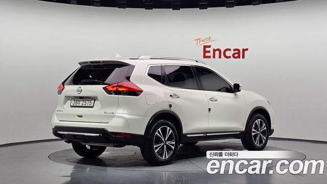 Nissan X-Trail 2.5 4WD 2018 — фото 2
