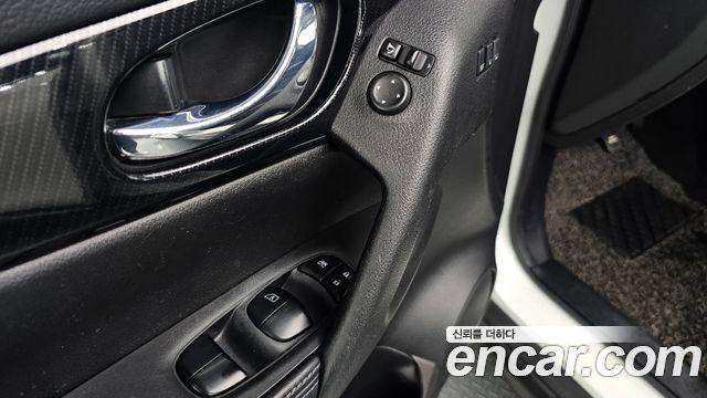 Nissan X-Trail 2.5 4WD 2018 — фото 28