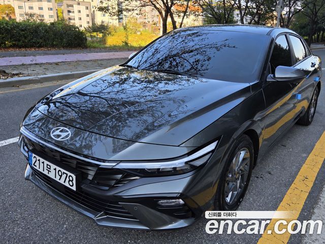 Hyundai Avante Hybrid (CN7) Modern