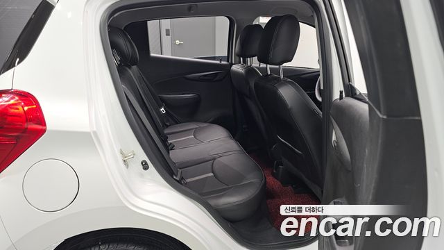 Chevrolet Spark LT 2022 — фото 11