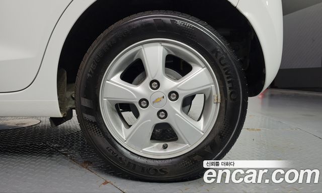 Chevrolet Spark LT 2022 — фото 21