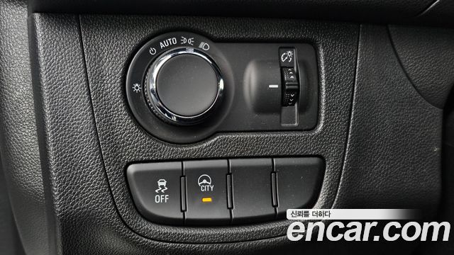Chevrolet Spark LT 2022 — фото 27