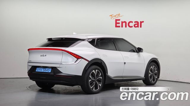 Kia EV6 Standard Air 2022 — фото 2