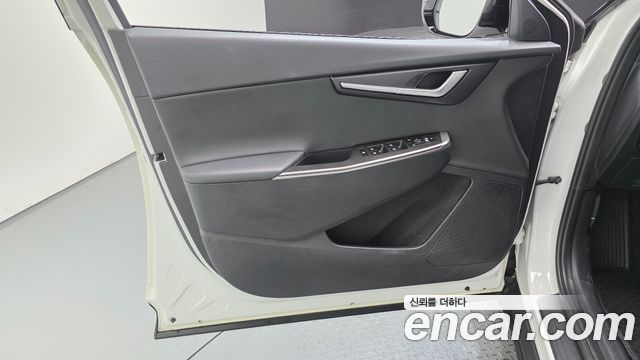 Kia EV6 Standard Air 2022 — фото 24