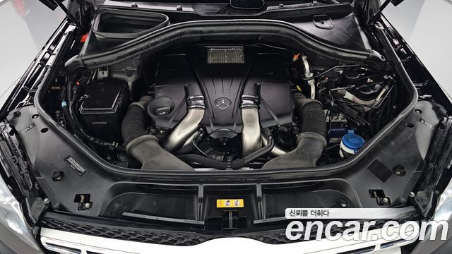 Mercedes-Benz GLS-Class (X166) GLS500 4MATIC 2017 — фото 6