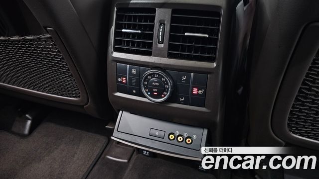 Mercedes-Benz GLS-Class (X166) GLS500 4MATIC 2017 — фото 18
