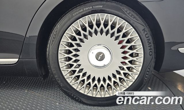 Genesis G90 3.8 AWD Prestige 2019 — фото 21