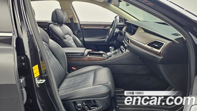 Genesis G90 3.8 AWD Prestige 2019 — фото 26