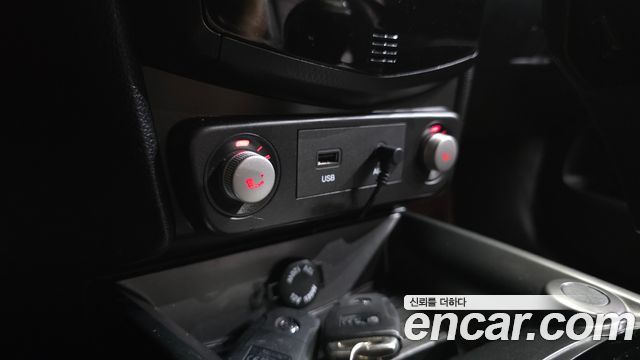 KG Mobility (SsangYong) Tivoli Air 1.6 RX 2WD 2017 — фото 32