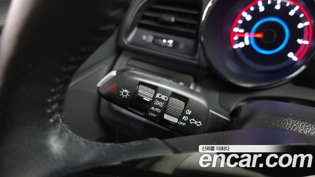 KG Mobility (SsangYong) Tivoli Air 1.6 RX 2WD 2017 — фото 34