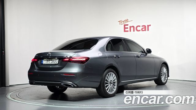 Mercedes-Benz E-Class (W213) E250 Exclusive 2023 — фото 2