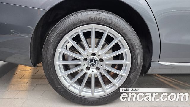 Mercedes-Benz E-Class (W213) E250 Exclusive 2023 — фото 5