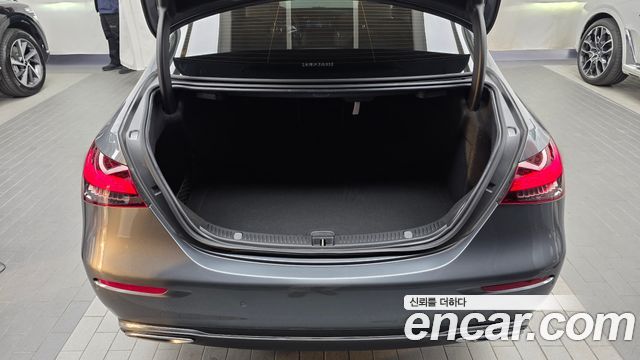 Mercedes-Benz E-Class (W213) E250 Exclusive 2023 — фото 24