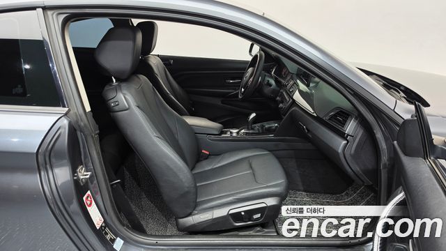 BMW 4 Series (F32) 420d Luxury Coupe 2014 — фото 11