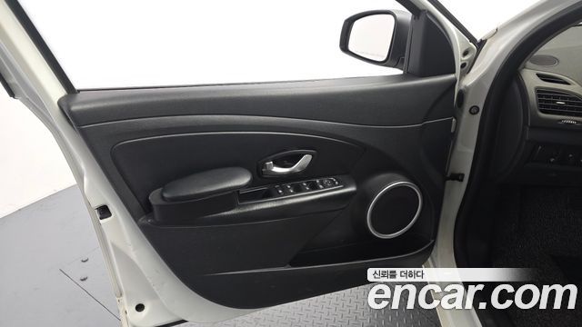 Renault Korea SM3 Neo RE 2015 — фото 24