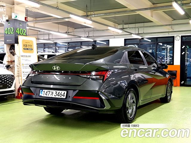 Hyundai Avante (CN7) 1.6 Inspiration 2025 — фото 2