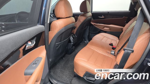 Kia Sorento Diesel 2.0 2WD Marster 2020 — фото 16